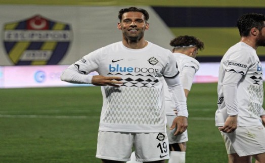 Altay'da bir yabancı kaldı