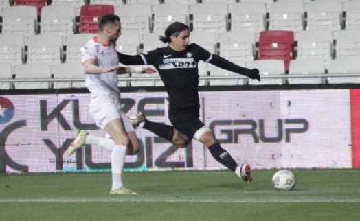 Altaylı Naderi ile İran takımları ilgileniyor