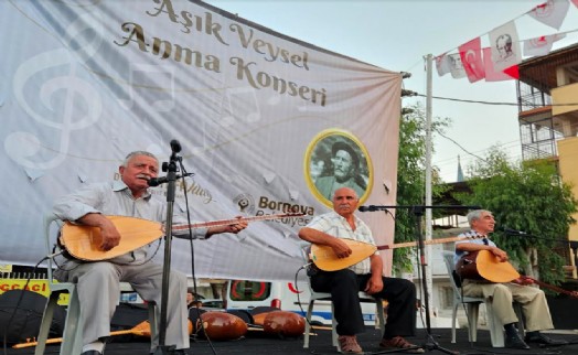 Anadolu'nun aşıkları Veysel aşkına Bornova'da buluştu