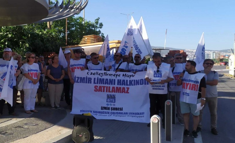 BTS İzmir Şubesi, Alsancak Limanı'nın satılmasını protesto etti!