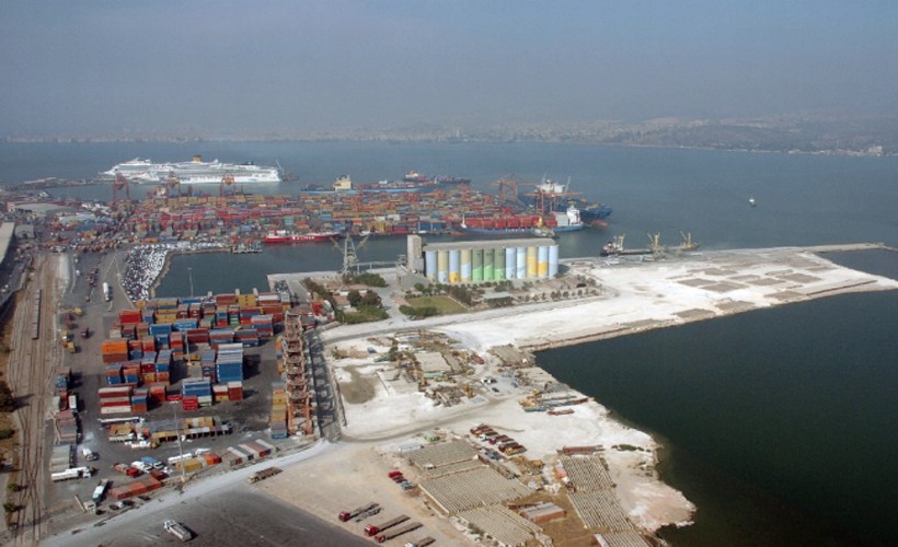 Bloomberg: İzmir Alsancak Limanı’nın satışı için Körfez ülkeleriyle müzakere ediliyor