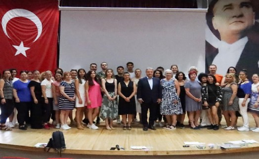 Bornova'da uluslararası eğitim