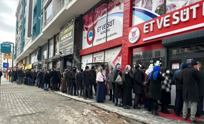 CHP'li Öztunç: Et ve Süt Kurumu mağazaları kuyruklar hükümeti rahatsız ettiği için mi kapatıldı?