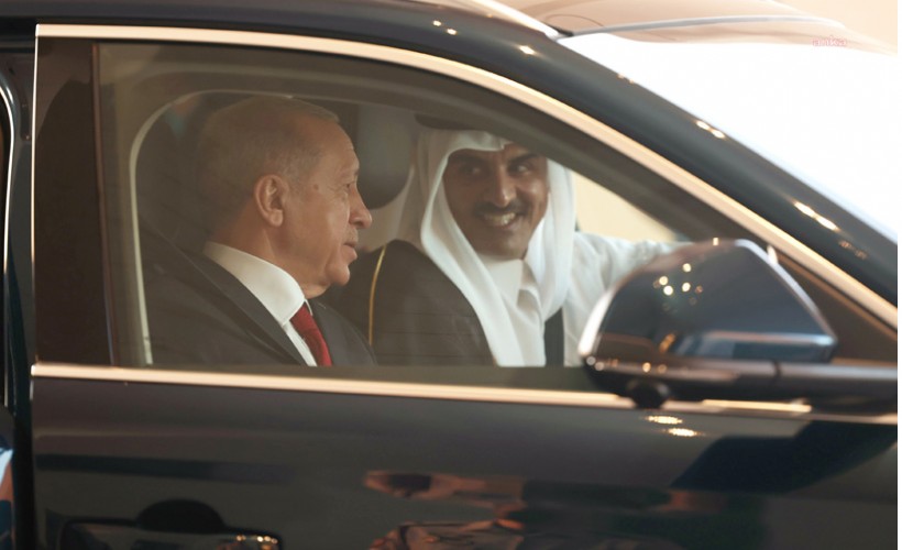 Cumhurbaşkanı Erdoğan, Katar Emiri Al Sani’ye TOGG hediye etti