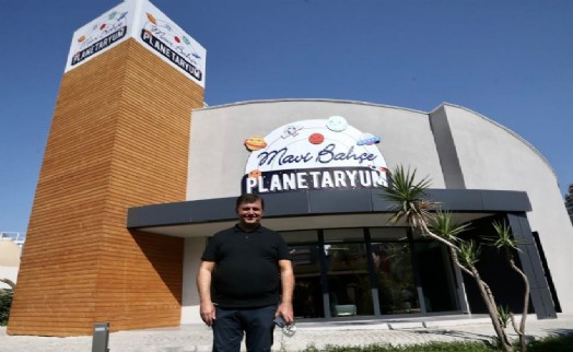 Ege'nin en büyüğü Karşıyaka Planetaryum'a 6 ayda 30 bin ziyaretçi
