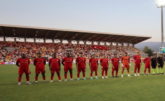 Göztepe'den kadroya 8 takviye