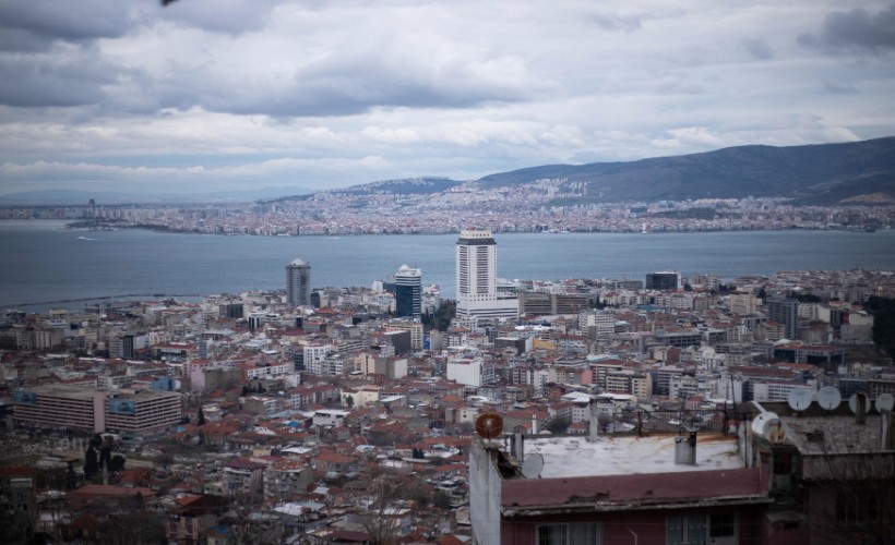 İzmir, Uluslararası Avrupa Demokrasi Başkenti Şehirler Ağı’na katıldı