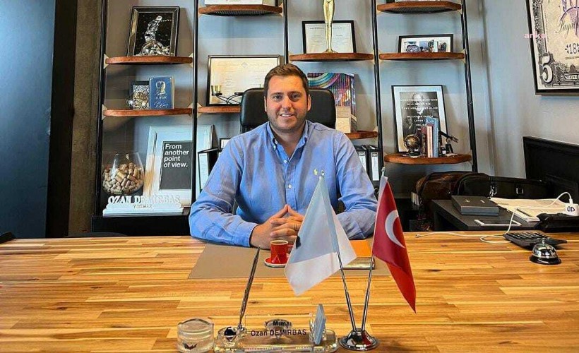 İzmir'de Demokrat Parti İl Yönetimi görevden alındı