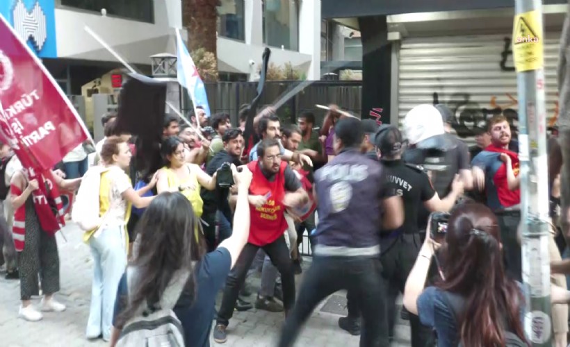 İzmir'de Suruç anmasına polis müdahale etti: 13 eylemci gözaltına alındı