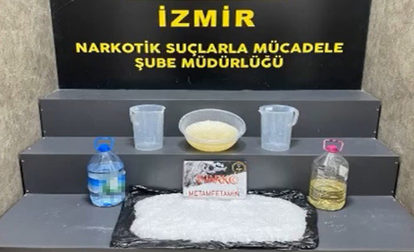 İzmir'de uyuşturucu operasyonlarında 4 şüpheliden 2’si tutuklandı