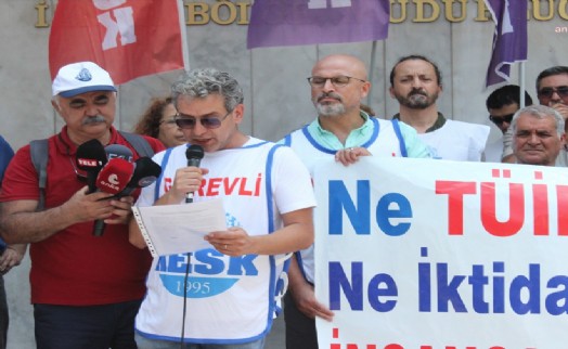 KESK İzmir'de enflasyon rakamlarını ve maaşları protesto etti