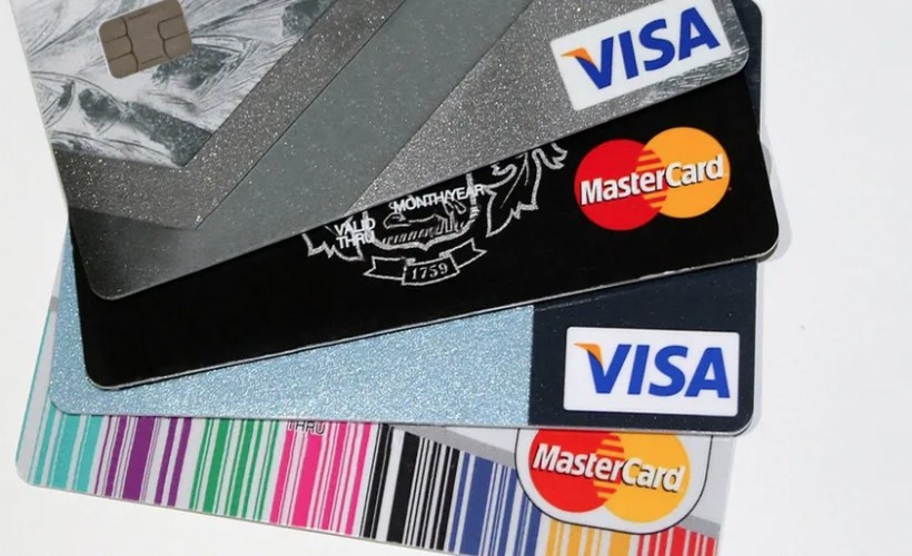 Kredi kartı ve ticari kredi faizleri arttırıldı