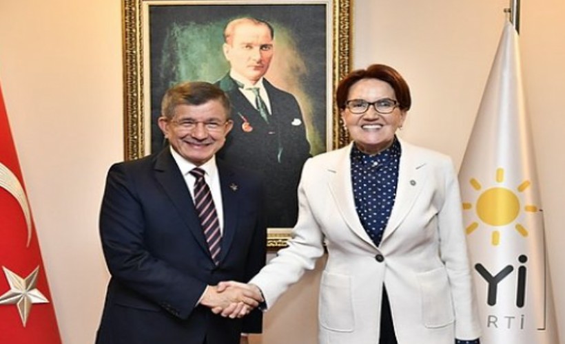 Meral Akşener, Ahmet Davutoğlu ile görüştü