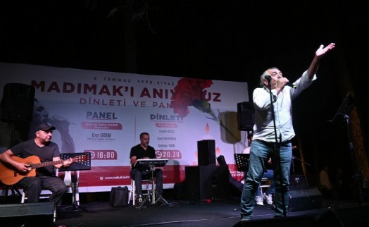 Sivas Katliamı'nda yitirilen canlar Torbalı'da anıldı