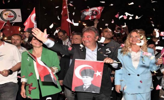 101. yıl coşkusu Bornova'da yaşanacak