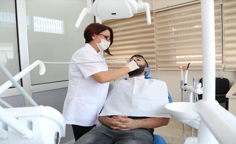 Bayraklı'da 4 yılda 60 bin ücretsiz diş tedavisi