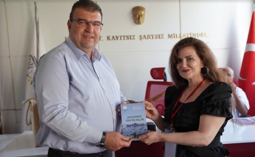 9 ülkeden, 18 şair ve yazar Seferihisar'da buluştu
