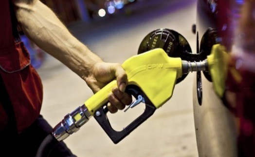 Benzine zam geldi: Litre fiyatı 38 liraya dayandı