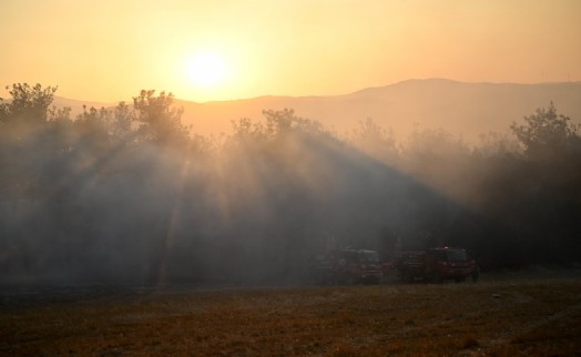 Çanakkale'deki yangın son felaketinde durum: Evler hasar gördü, köyler boşaltıldı