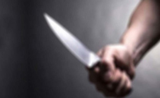 İzmir'de bıçaklı kavga: 22 yaşındaki genç öldü