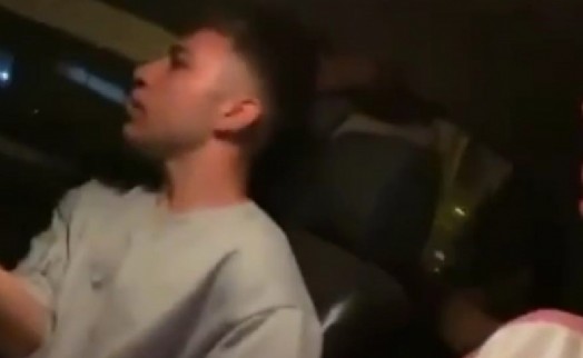 İzmir'de gençlerin yaşadığı kaza anı kamerada