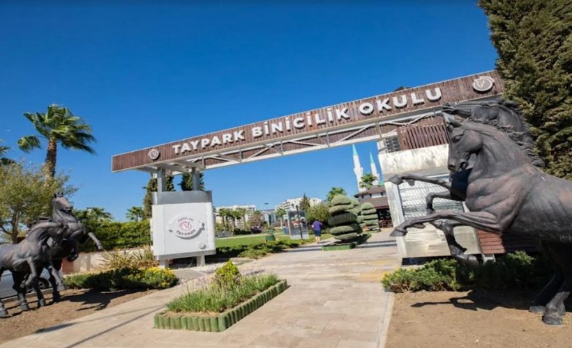 Karşıyaka Belediyesi, Tay Park’ta çocukları binicilik sporu ile buluşturuyor