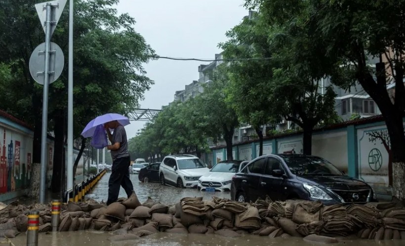 Pekin'de şiddetli yağışlar: 11 ölü