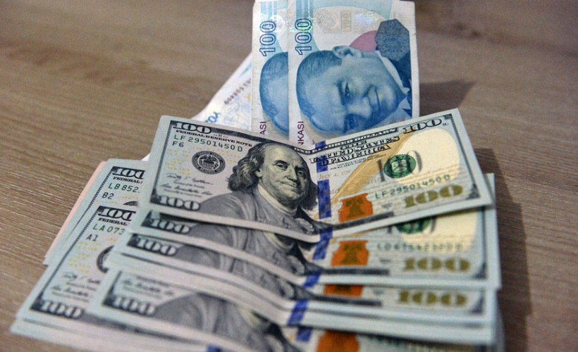 Rekora yürüyor: Dolar yeniden 27 lira seviyesini aştı