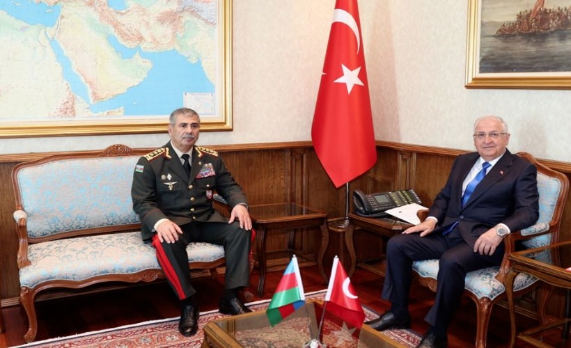 Yaşar Güler, Azerbaycan Savunma Bakanı Hasanov ile görüştü