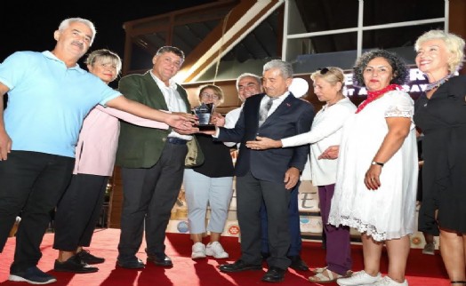 15. Uluslararası Altın Saat Kulesi Ödülleri Festivali Menderes'te başladı