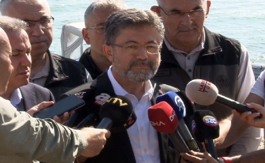 Bakan Yumaklı'dan açıklama: 3'ü Kırgız, 1'i Türk toplam 4 personel vardı