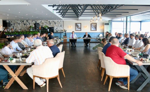 CHP İzmir'de Başkanlar zirvesi; Toplantıda neler konuşuldu?