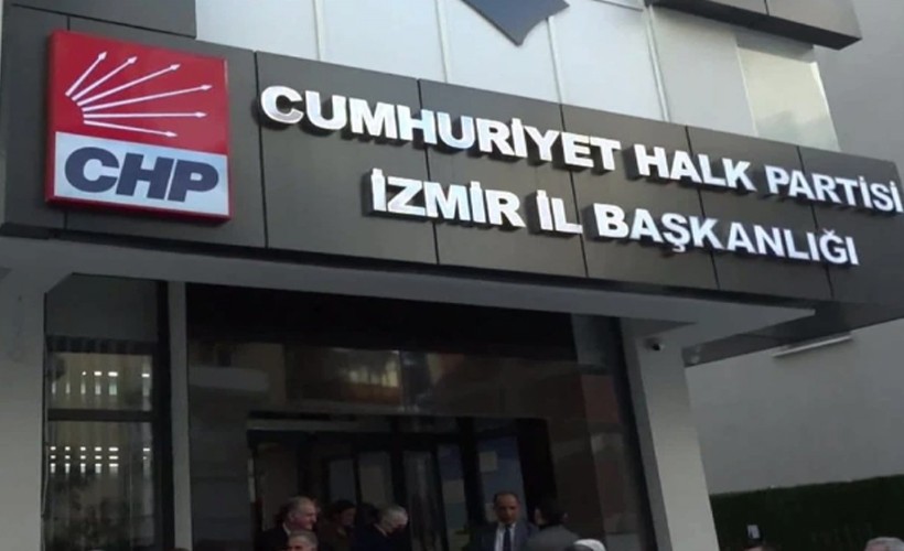 CHP İzmir'de istifa: Tercihini ağabeyinden yana kullandı