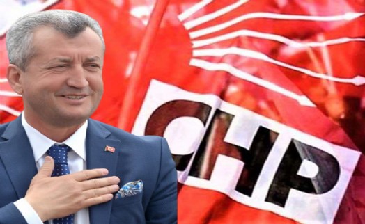 CHP'ye dönen Tahir Şahin'den flaş açıklama: AKP'ye altın tepside sunulan belediyeyi yeniden kazanarak
