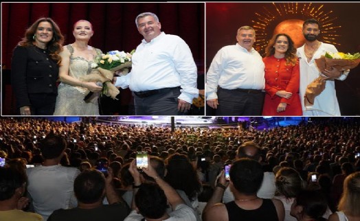 Çeşme ve Alaçatı'nın Kurtuluş Günü coşkuyla kutlandı