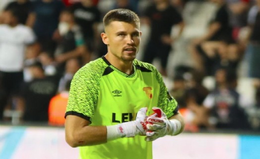 Göztepe'de Mateusz Lis, 3 maçta kalesini gole kapadı