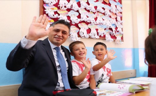 İlköğretim Haftası Aliağa'da renkli etkinliklerle kutlandı