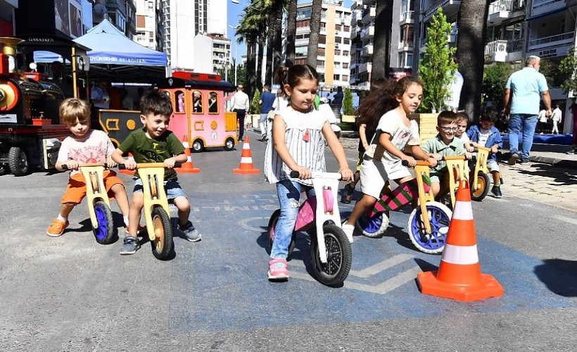 İzmir'de Hareketlilik Haftası kutlamaları başladı