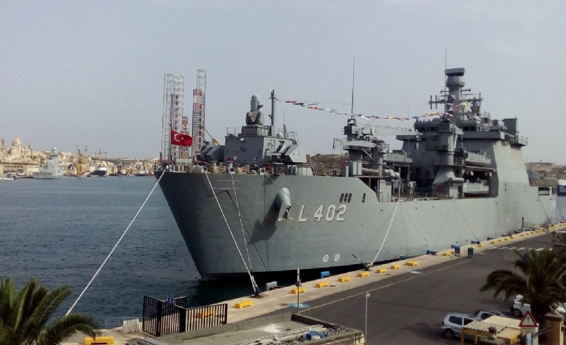 İzmir'den yola çıkan yardım gemileri Libya'ya ulaştı