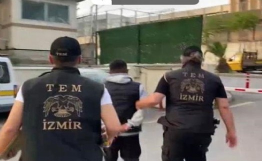 İzmir'de FETÖ'nün mahrem imamlarına operasyon: 9 gözaltı