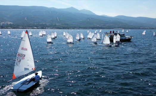 Narlıdere'de 3 günlük yelken şöleni