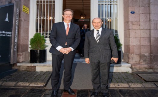 AB Türkiye Delegasyonu Başkanı Meyer-Landrut'tan Soyer'e ziyaret