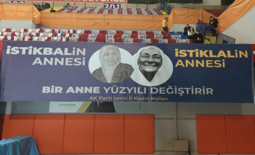 AK Parti Kadın Kollarından dikkat çeken afiş