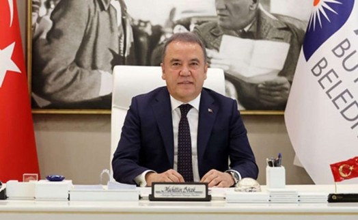 CHP'nin Antalya adayı Muhittin Böcek oldu