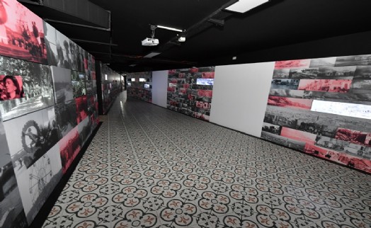 Cumhuriyet'in kuruluşuna tanıklık eden eserler hikyeleriyle büyülüyor