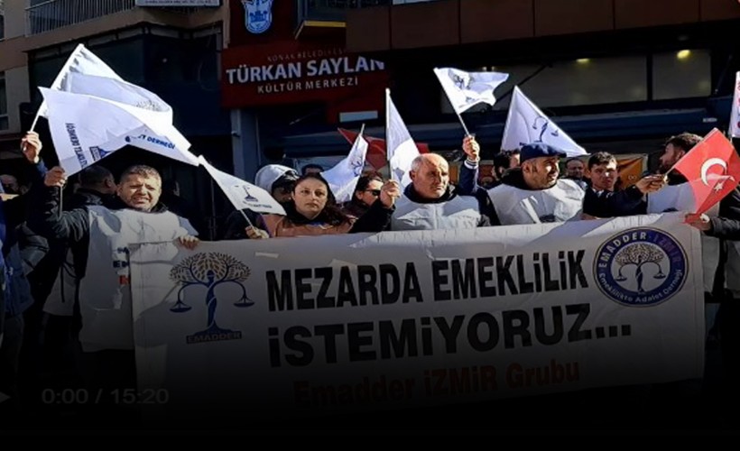 Emeklilikte Adalet Derneği'nden İzmir'de eylem: Sadaka istemiyoruz!