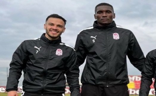 Göztepe'de rota Heliton