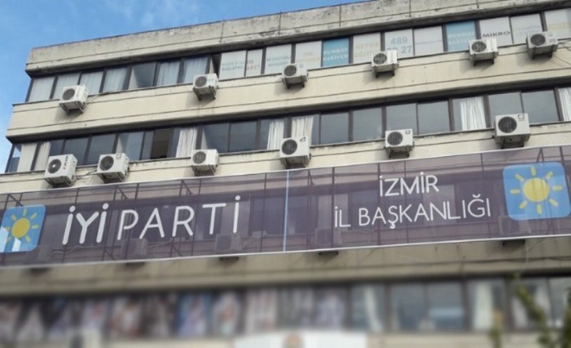 İYİ Parti İzmir'de yeni A takımı: Hangi isimler getirildi?