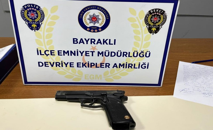 İzmir'de 2 kişiyi tabancayla yaralayan çocuk gözaltına alındı