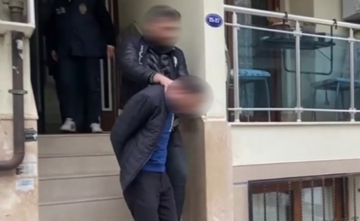 İzmir'de fuhuş çetesine operasyon: 3 tutuklama